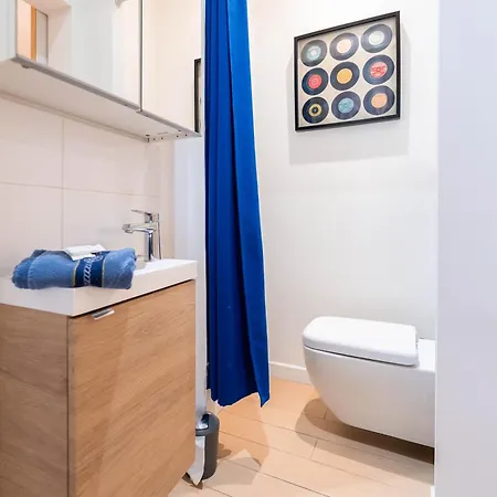 Center - Modern Cocoon - Bookingalsace Colmar